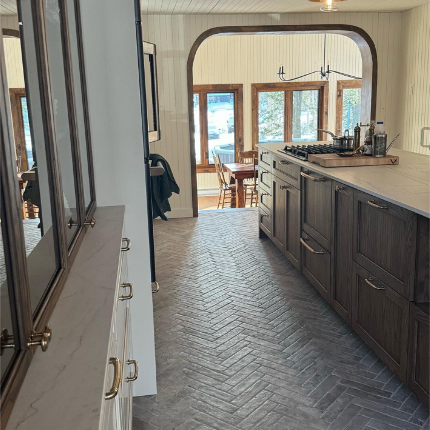 Belleau, Construction et Rénovation